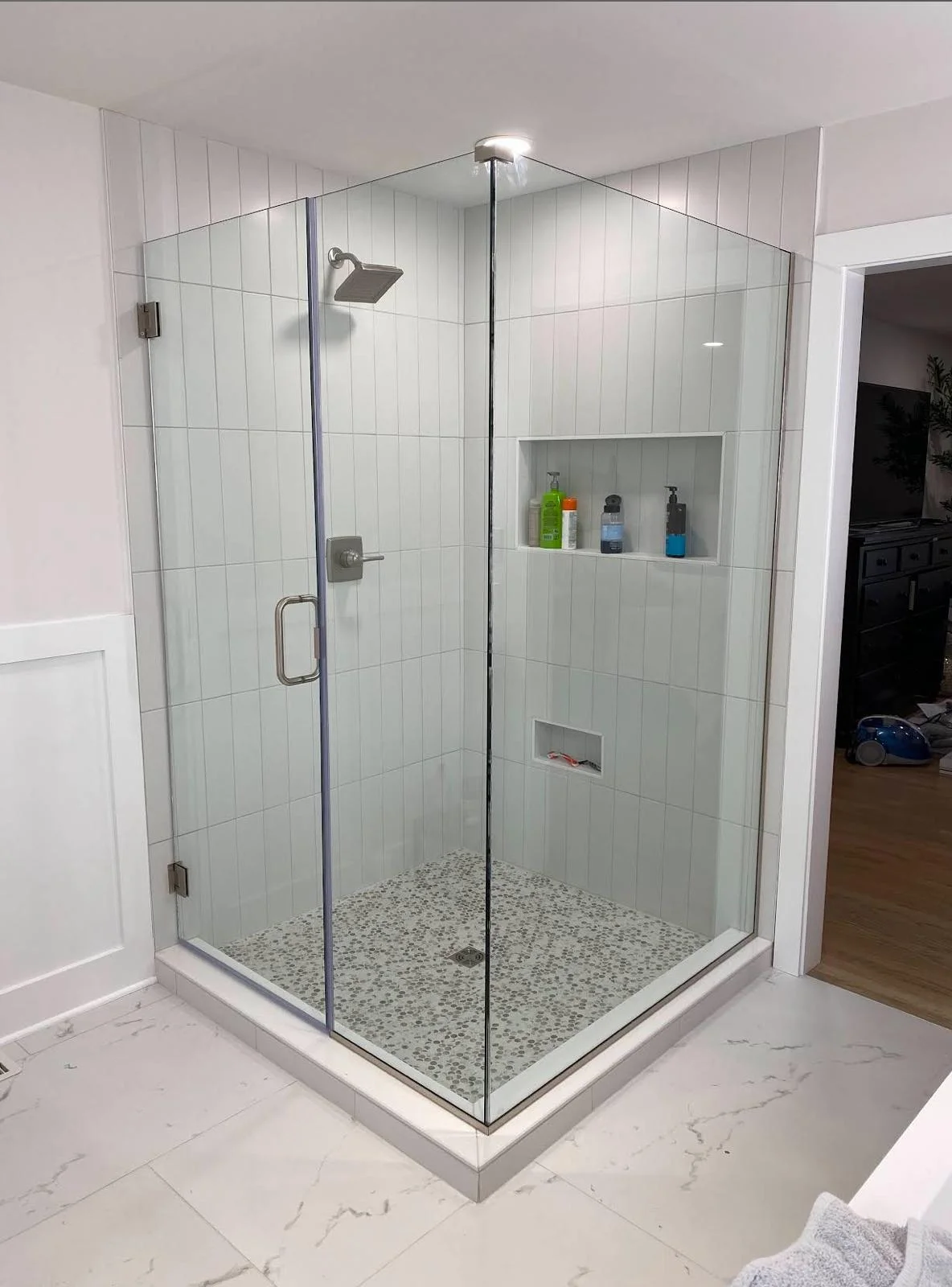 Custom Shower Door & Glass Wall Installation